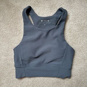 WILO High Neck Sports Bra